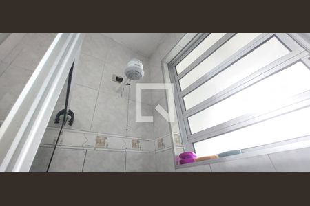 Casa à venda com 100m², 3 quartos e 1 vaga Casa à venda com 100m², 3 quartos e 1 vagaBanheiro 2