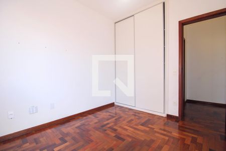 Casa à venda com 300m², 4 quartos e 4 vagasQuarto 3