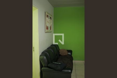 sala de apartamento à venda com 2 quartos, 46m² em Cabral, Contagem