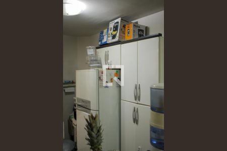 Cozinha de apartamento à venda com 2 quartos, 46m² em Cabral, Contagem