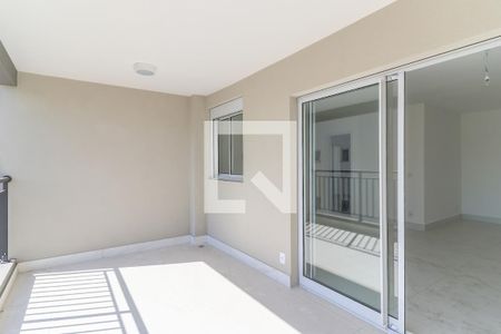 Apartamento à venda com 108m², 3 quartos e 2 vagas Apartamento à venda com 108m², 3 quartos e 2 vagasVaranda da Sala