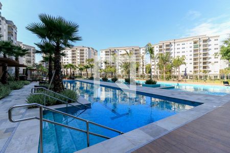 Apartamento à venda com 108m², 3 quartos e 2 vagas Apartamento à venda com 108m², 3 quartos e 2 vagasÁrea comum - Piscina