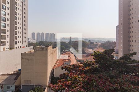 Apartamento para alugar com 47m², 2 quartos e 1 vagaVista da sala e quarto 1