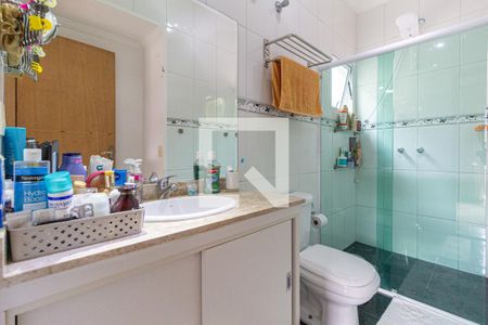 Casa à venda com 184m², 3 quartos e 2 vagasBanheiro da suíte 3