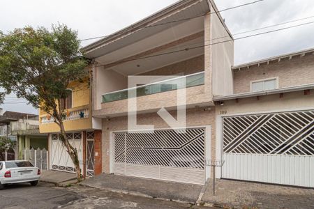 Casa à venda com 184m², 3 quartos e 2 vagasFachada