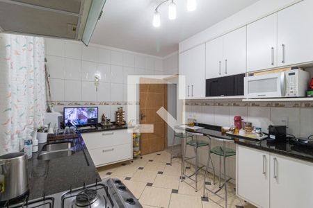 Casa à venda com 184m², 3 quartos e 2 vagasCozinha