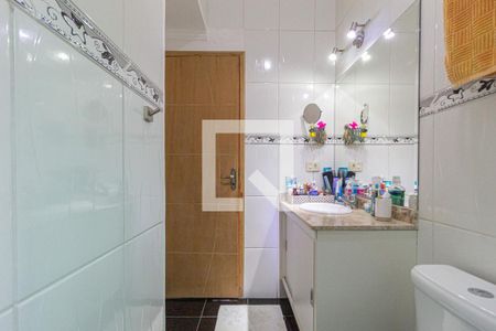 Casa à venda com 184m², 3 quartos e 2 vagasBanheiro da suíte 3