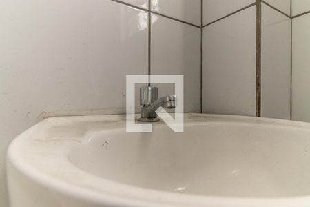 Apartamento à venda com 37m², 1 quarto e sem vagaBanheiro - Torneira