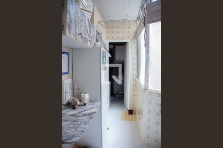 Apartamento à venda com 100m², 2 quartos e 1 vagaÁrea de Serviço