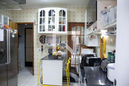 Apartamento à venda com 100m², 2 quartos e 1 vagaCozinha