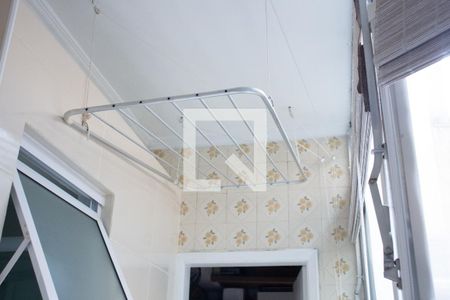 Apartamento à venda com 100m², 2 quartos e 1 vagaÁrea de Serviço