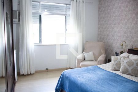 Apartamento à venda com 100m², 2 quartos e 1 vagaSuíte