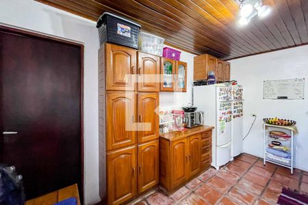 Casa à venda com 238m², 3 quartos e 3 vagasCozinha