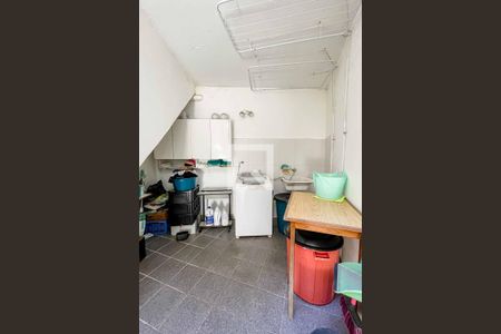 Casa à venda com 238m², 3 quartos e 3 vagasÁrea de Serviço