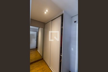 Apartamento à venda com 52m², 1 quarto e 1 vagaCloset da suíte