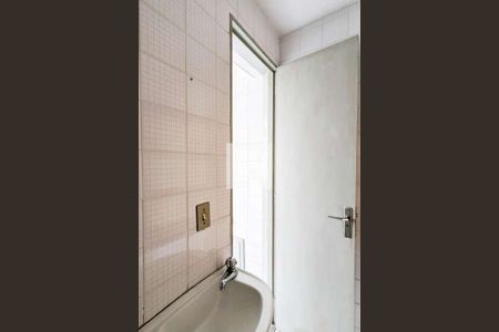 Apartamento para alugar com 57m², 2 quartos e 1 vagaBanheiro de serviço