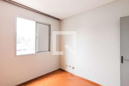 Quarto 2 de apartamento para alugar com 2 quartos, 57m² em Parque Terra Nova, São Bernardo do Campo