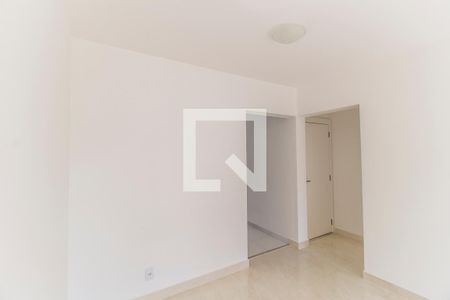 Apartamento para alugar com 71m², 3 quartos e 1 vaga Apartamento para alugar com 71m², 3 quartos e 1 vagaSala de Jantar