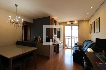 Sala de apartamento à venda com 3 quartos, 60m² em Parque Erasmo Assunção, Santo André