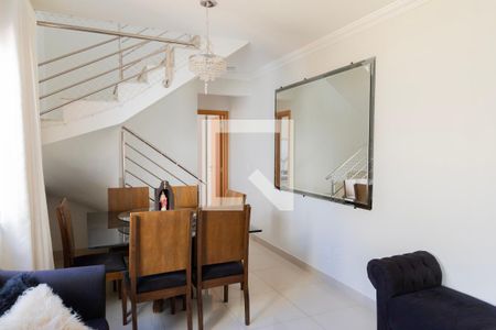 Sala de apartamento à venda com 2 quartos, 100m² em Sagrada Família, Belo Horizonte