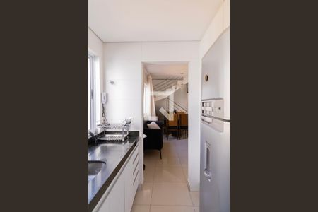 Apartamento à venda com 100m², 2 quartos e 2 vagasCozinha