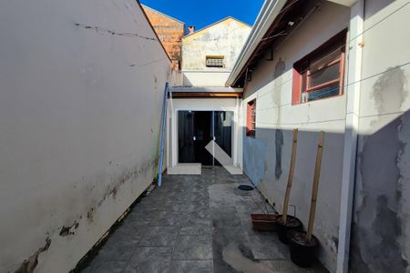 Casa à venda com 90m², 3 quartos e 2 vagasQuintal