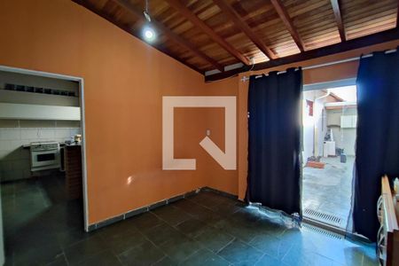 Casa à venda com 90m², 3 quartos e 2 vagasQuarto 3