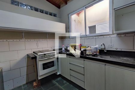 Casa à venda com 90m², 3 quartos e 2 vagasCozinha