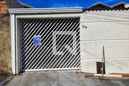Casa à venda com 90m², 3 quartos e 2 vagasFachada 