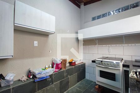 Casa à venda com 90m², 3 quartos e 2 vagasCozinha