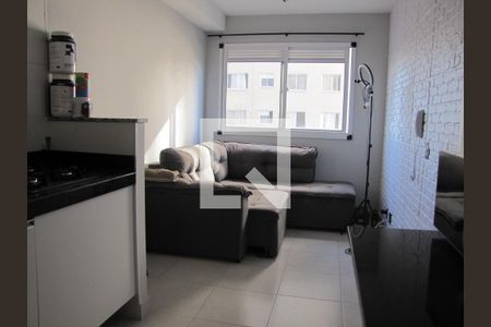 Sala de apartamento para alugar com 1 quarto, 28m² em Vila Penteado, São Paulo