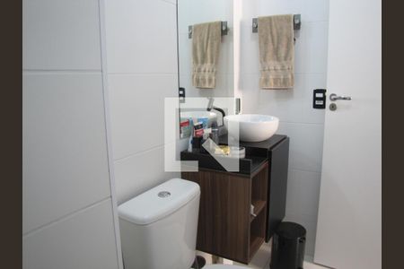 Banheiro da Suíte de apartamento à venda com 1 quarto, 28m² em Vila Penteado, São Paulo