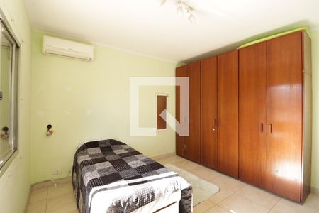 Casa à venda com 275m², 5 quartos e 5 vagasQuarto 1