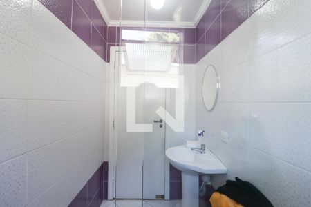 Casa à venda com 275m², 5 quartos e 5 vagasBanheiro de Serviço