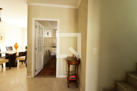 Sala de casa à venda com 5 quartos, 275m² em Parque São Domingos, São Paulo