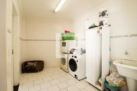 Casa à venda com 275m², 5 quartos e 5 vagasÁrea de Serviço