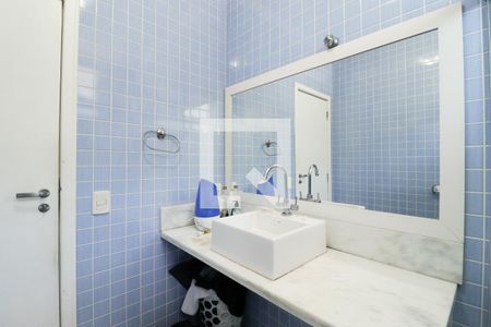 Casa à venda com 275m², 5 quartos e 5 vagasBanheiro