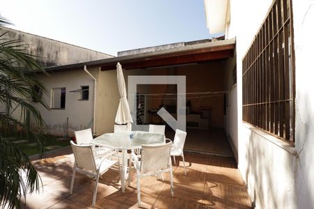 Casa à venda com 275m², 5 quartos e 5 vagasÁrea Externa e Churrasqueira