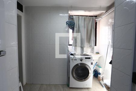 Apartamento para alugar com 75m², 3 quartos e 1 vagaÁrea de Serviço