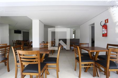 Apartamento para alugar com 75m², 3 quartos e 1 vagaÁrea comum - Salão de festas