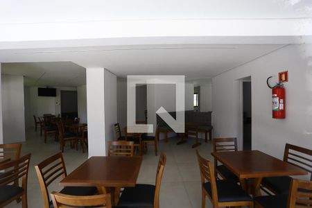 Apartamento para alugar com 75m², 3 quartos e 1 vagaÁrea comum - Salão de festas