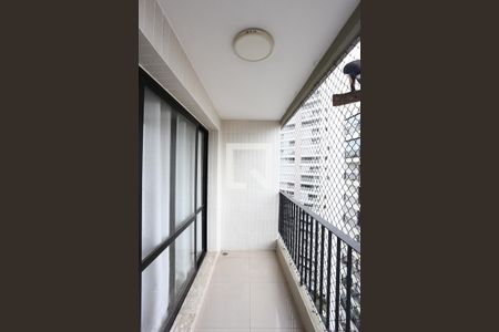 Varanda de apartamento para alugar com 3 quartos, 75m² em Jardim Caboré, São Paulo