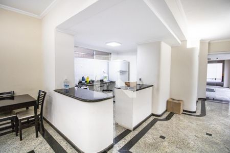 Apartamento à venda com 77m², 2 quartos e 1 vagaÁrea Comum