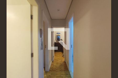 Apartamento à venda com 75m², 2 quartos e sem vagaCorredor