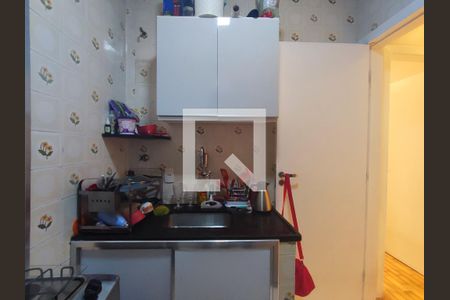 Cozinha de apartamento à venda com 2 quartos, 75m² em Centro, Belo Horizonte