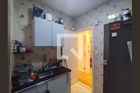 Cozinha de apartamento à venda com 2 quartos, 75m² em Centro, Belo Horizonte