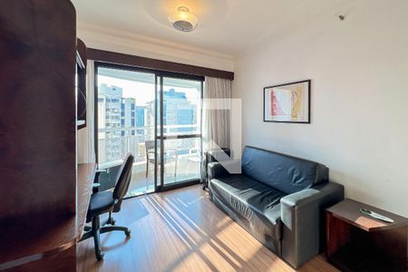 Sala de apartamento para alugar com 1 quarto, 35m² em Moema, São Paulo