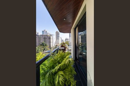 Varanda da Sala 2 de apartamento à venda com 4 quartos, 242m² em Indianópolis, São Paulo
