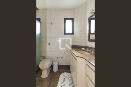 Apartamento à venda com 242m², 4 quartos e 4 vagasSuíte 3