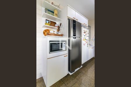 Apartamento à venda com 242m², 4 quartos e 4 vagasCozinha